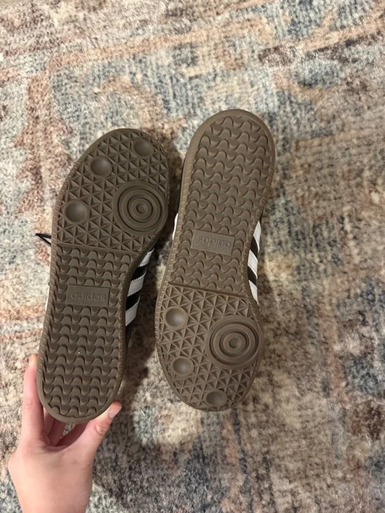 adidas Samba Women’s Black White with Gum Sole Sneakers - Picture 2 of 3